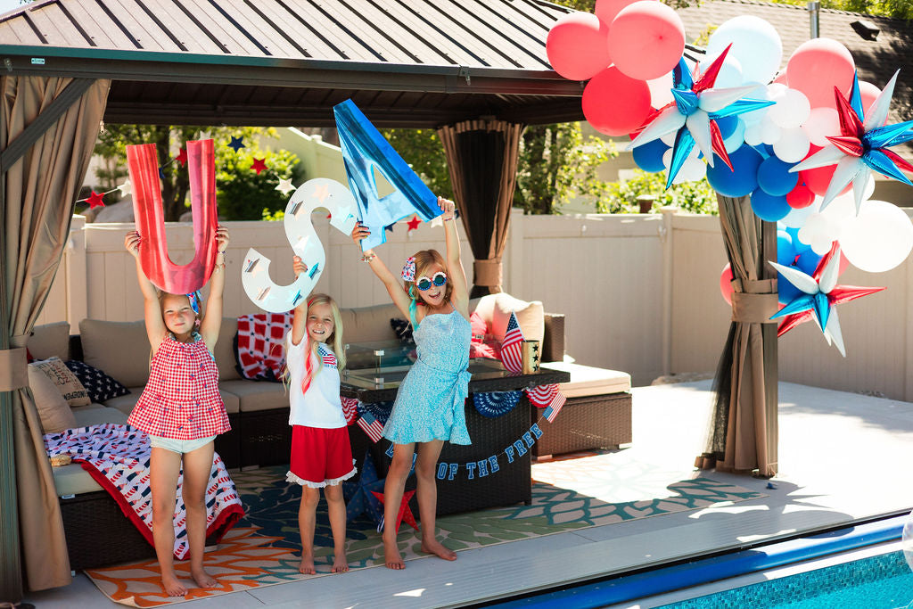 Celebrate the 4th of July in Style with These Party Essentials!