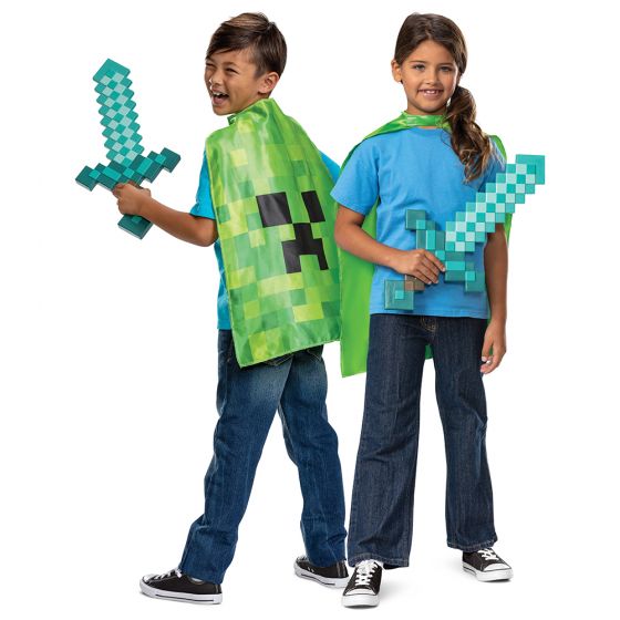 A Kids Minecraft Sword & Cape Set