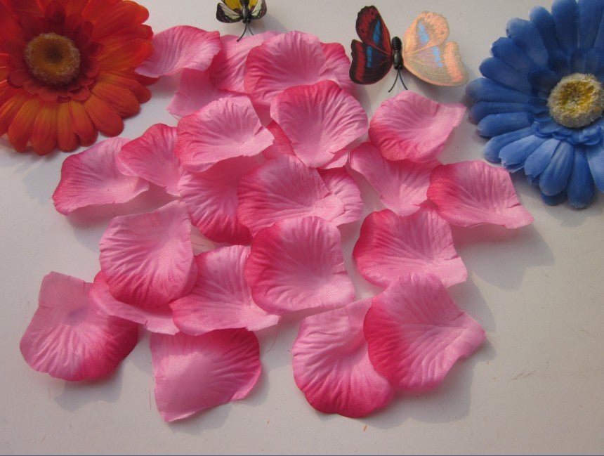 Fuchsia Fabric Rose Petals | 400 ct - Zurchers