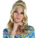 A women wearing a 60s Bump-It Wig.