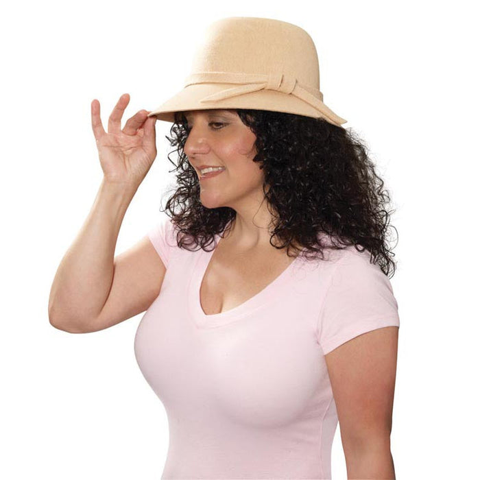 Beige Flpper Hat Rrn 20s shown against a plain white background — a Halloween costume accessory.