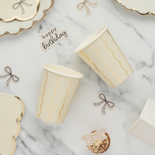 Gold Wavy Paper Cups - Pack of 8 | 1ct