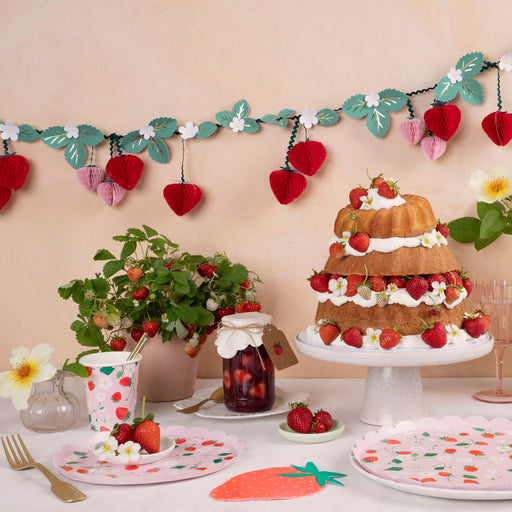 Strawberry Garland | 1ct