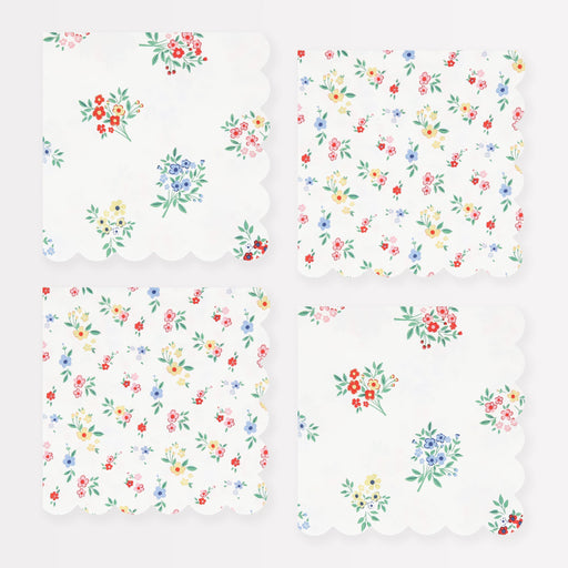 Ditsy Posy Scalloped Small Napkins | 16ct