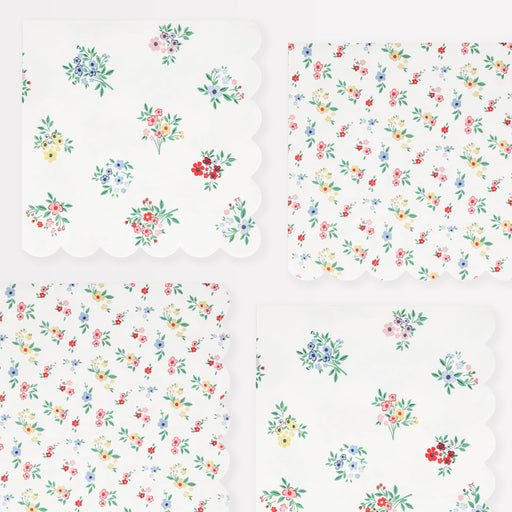 Ditsy Posy Scalloped Large Napkins | 16ct