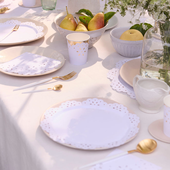 Broderie Anglaise Lace White Side Plates | 8 ct - Party Supplies
